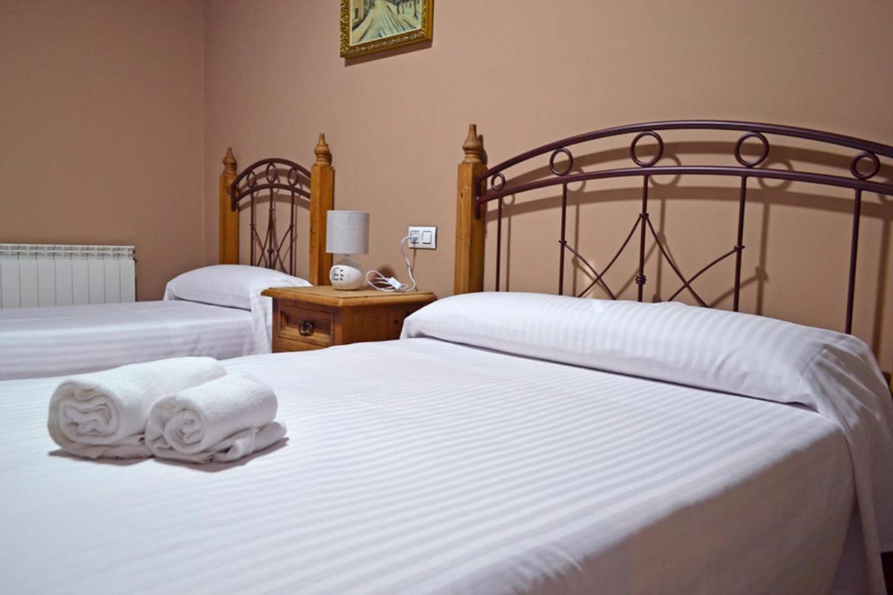 Lubián Hotel Rural La Casa De Irene מראה חיצוני תמונה